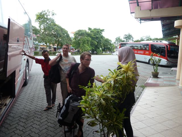 Mit dem Bus zurück nach Kuala Lumpur.